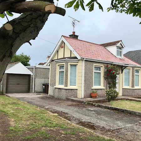 Rose Cottage: Delightful 4 Bedroom Detached Home Portrush Ngoại thất bức ảnh